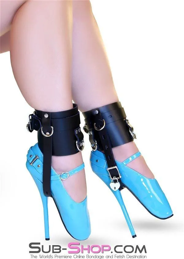 6790A      Stiletto Prisoner Wide Locking Shoe Cuffs