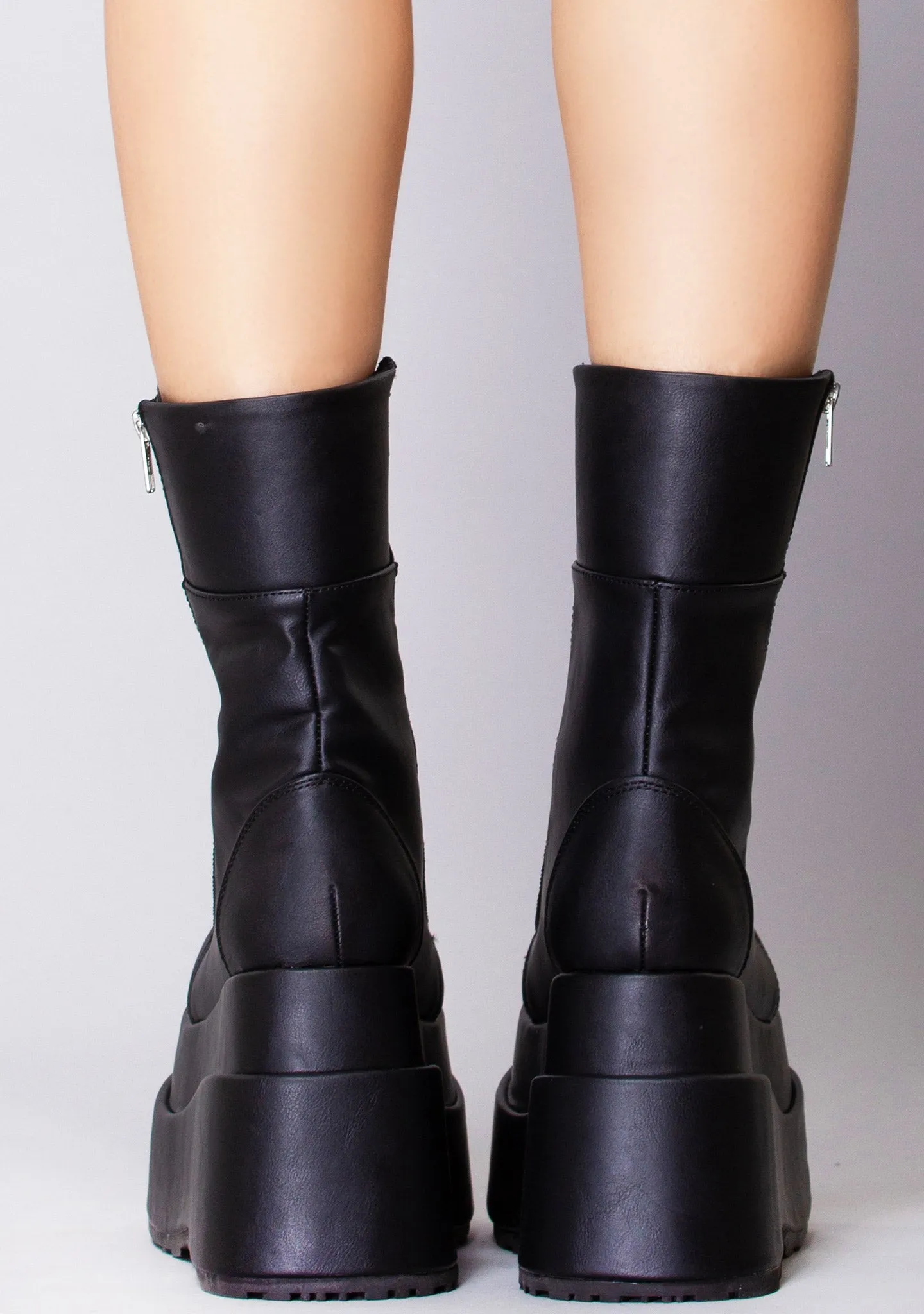 BEAR 265 Twisted Mind Black Platform Boots