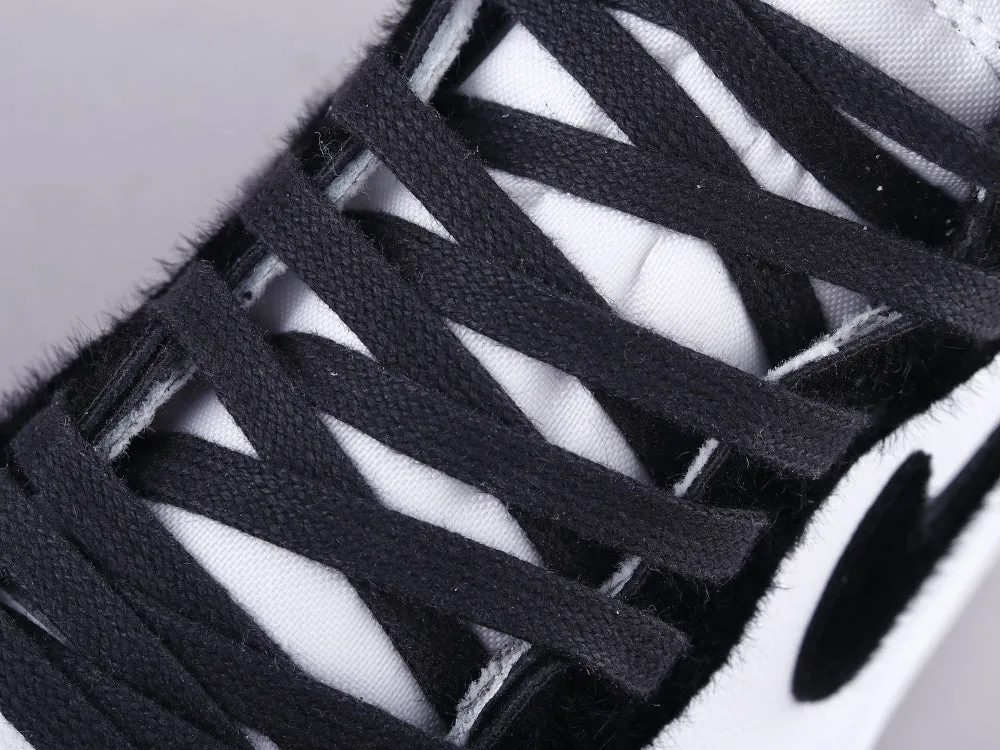 CE - AJ1 horsehair black and white