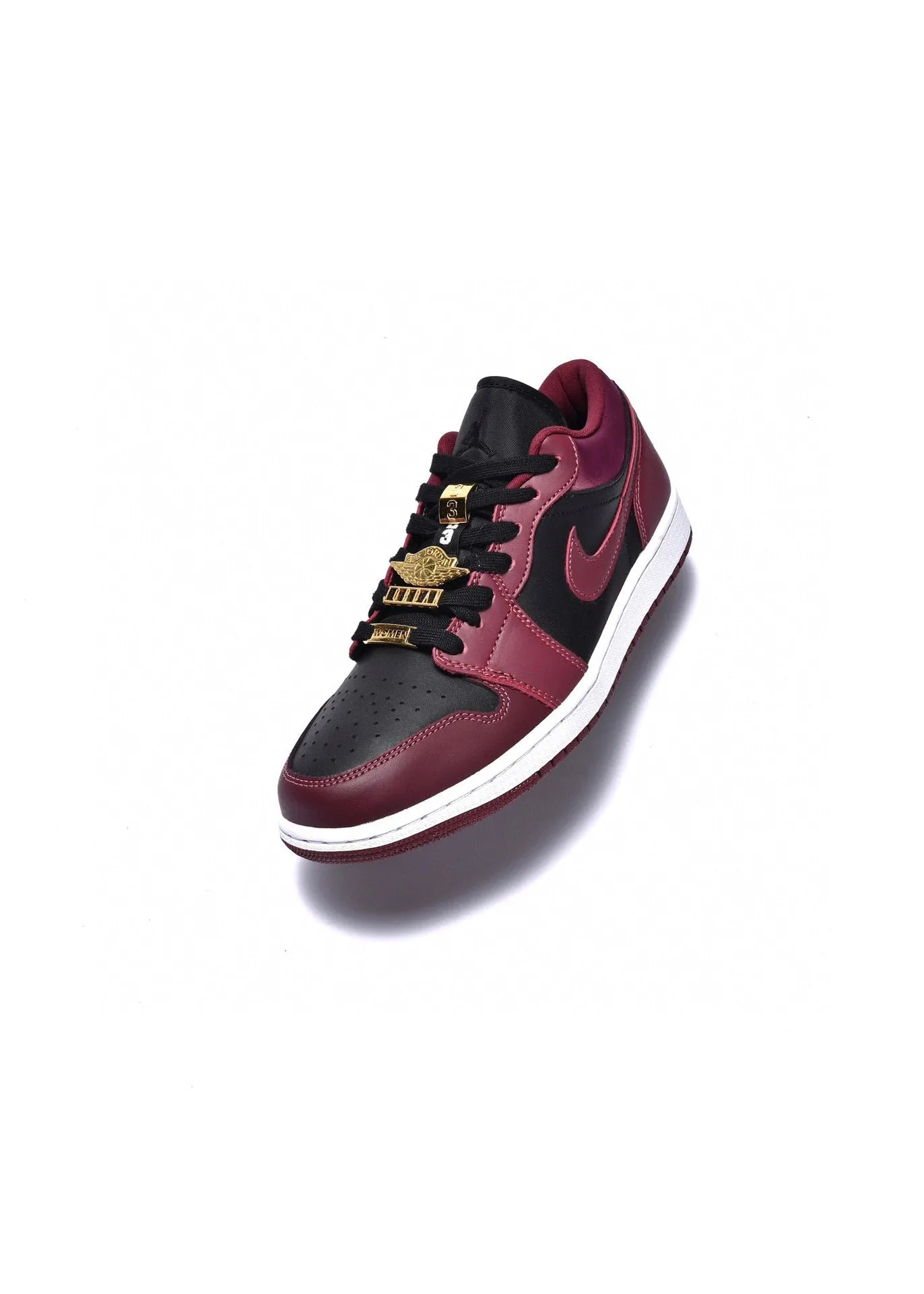 CE - AJ1 low wine red metal wings