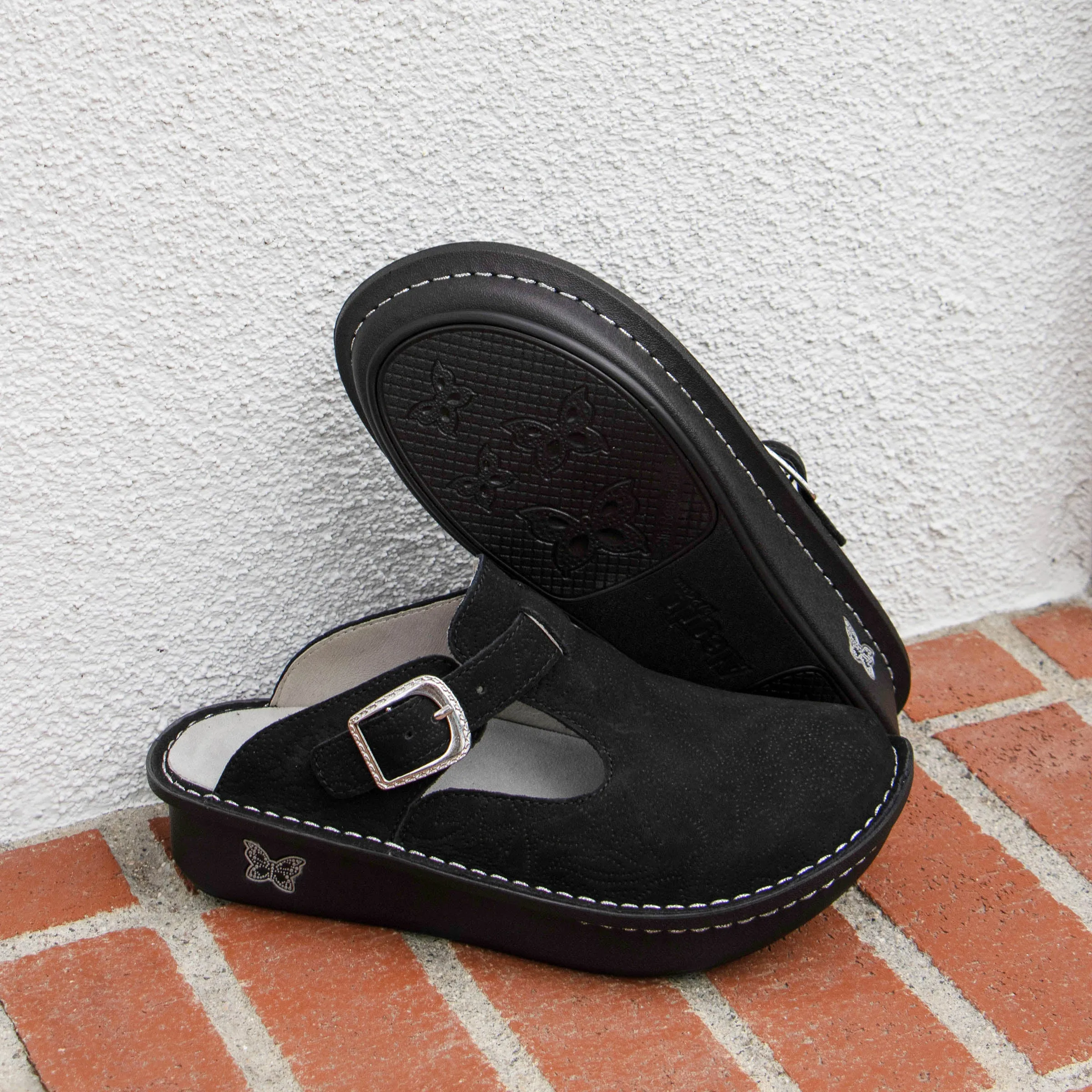 Classic La Dee Dottie Black Shoe