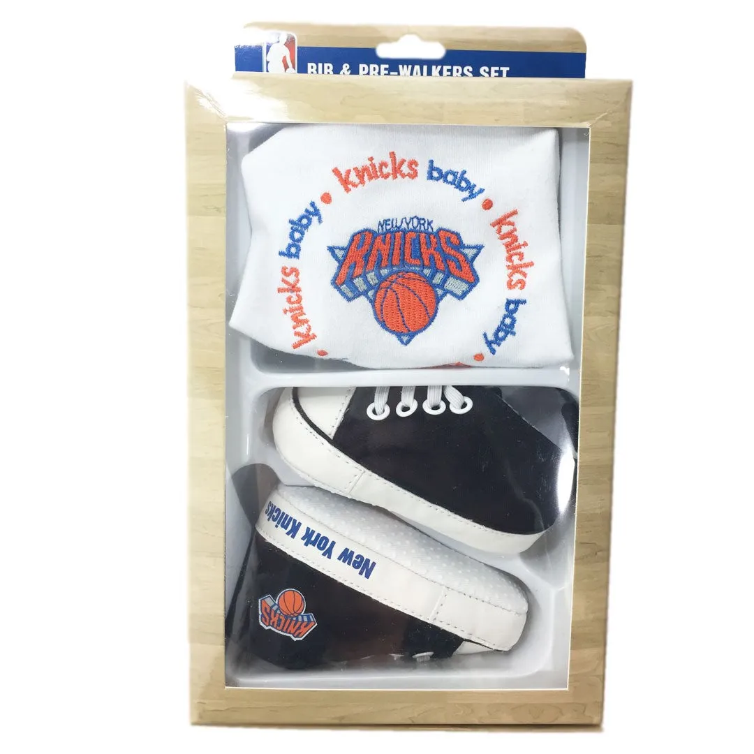 Knicks Baby Bib with Pre-Walking Shoes