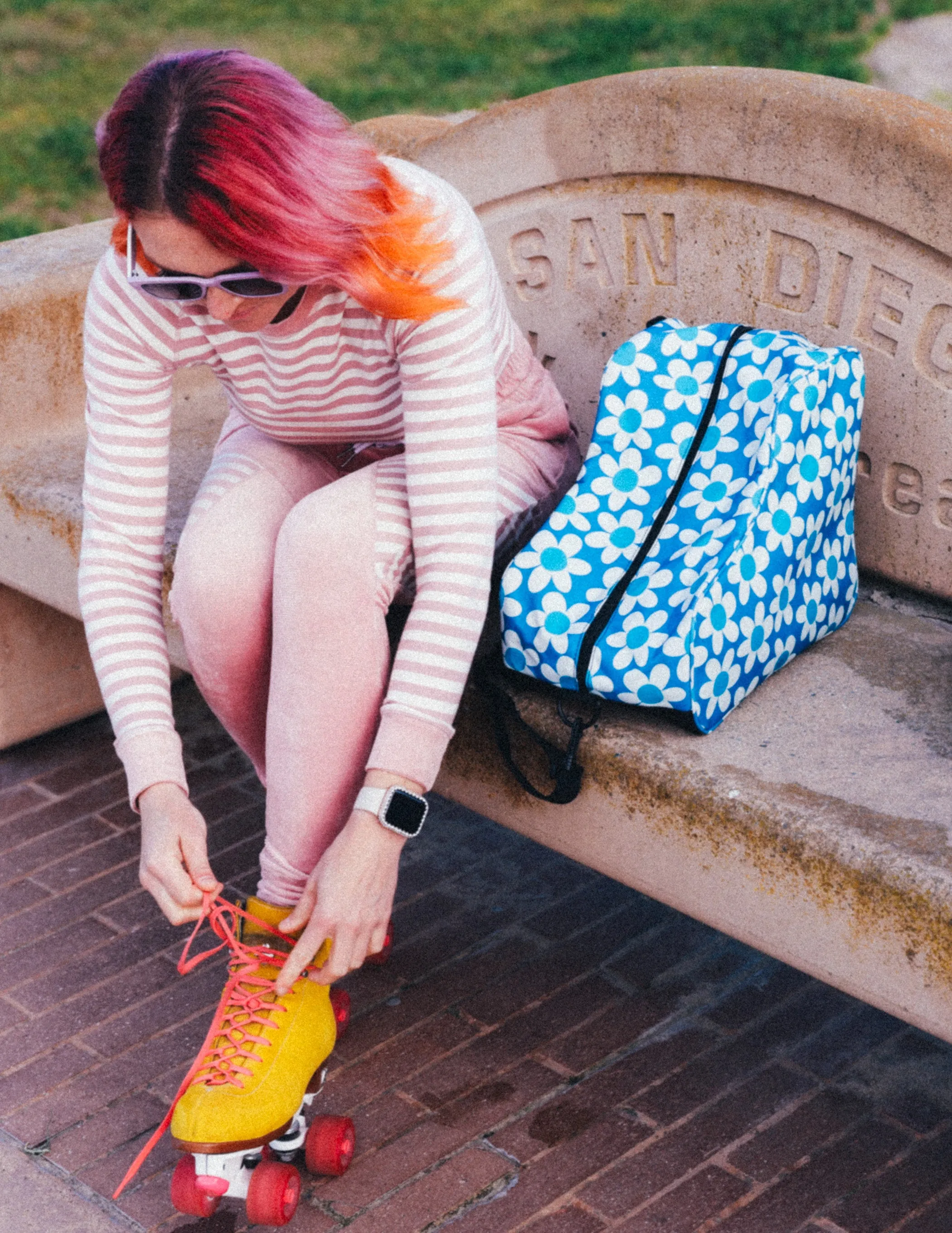 Roller Skate Bag | High Roller Skate Bag | Blue Daisy