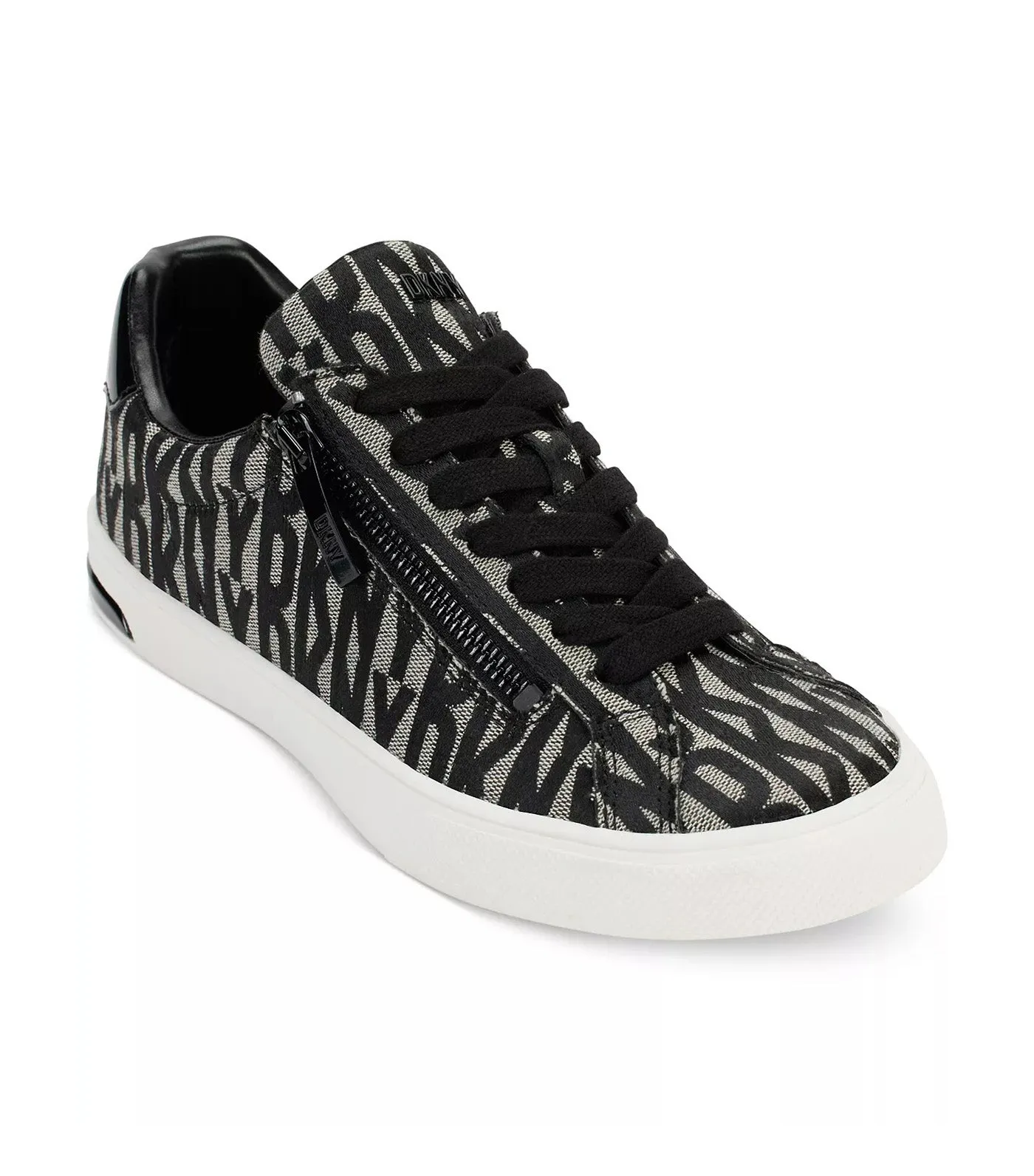 Sarai Slip On Sneakers Black/Eggnog