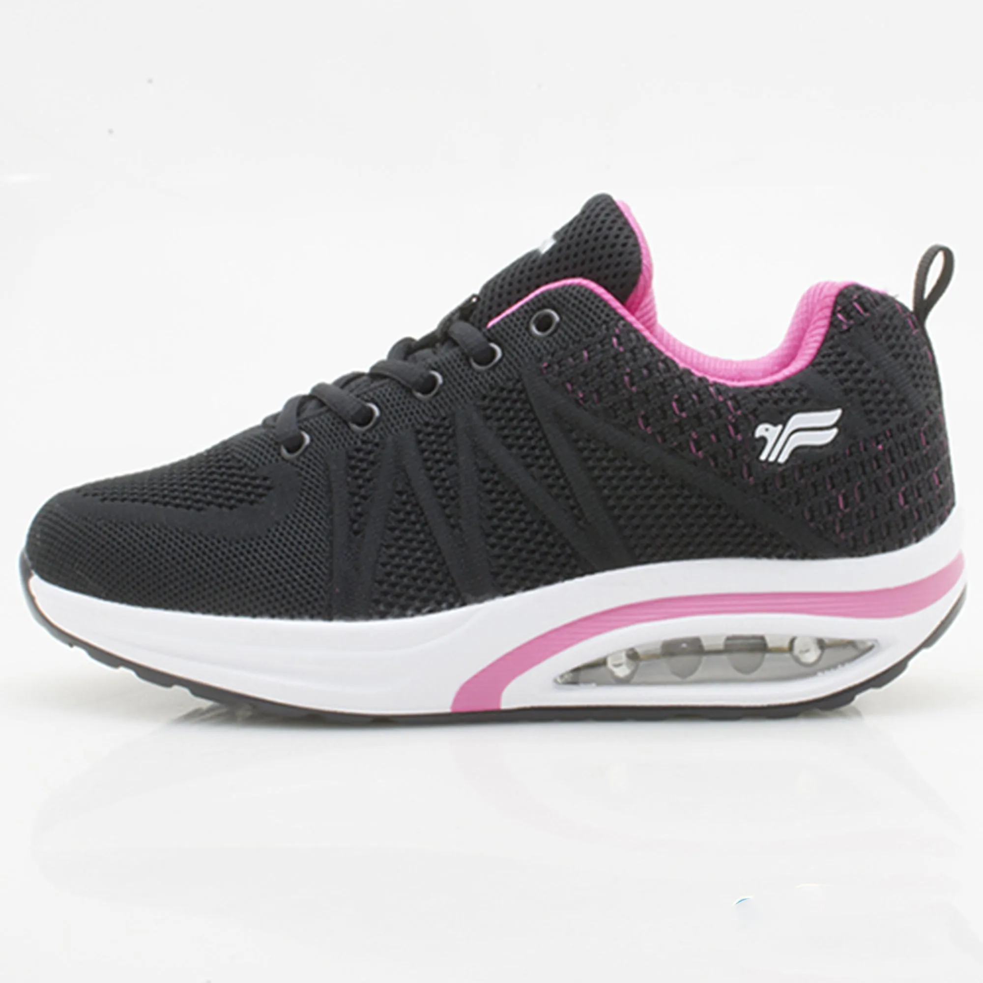 Sneaker: P5889 Black