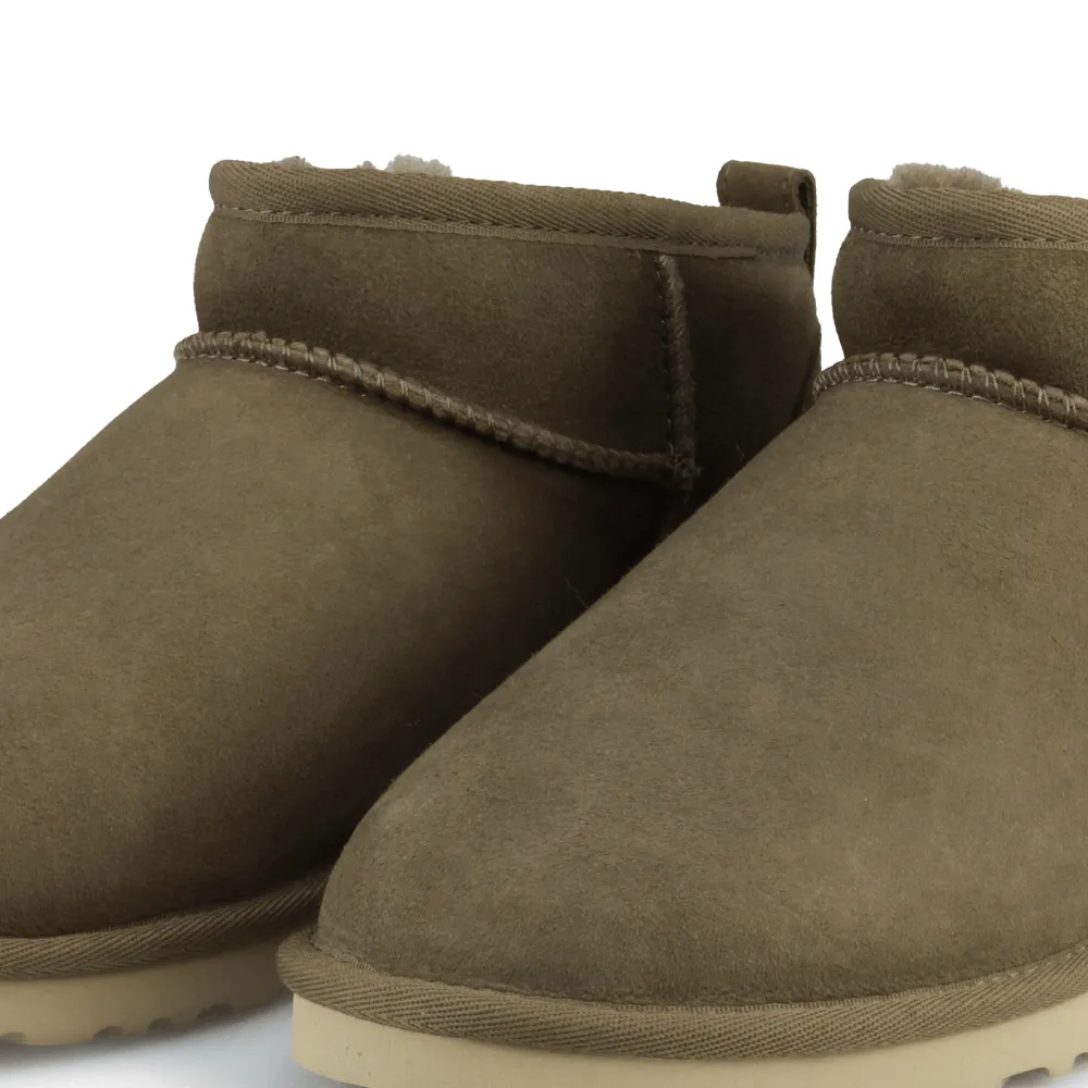 Ugg Classic Ultra Mini Man