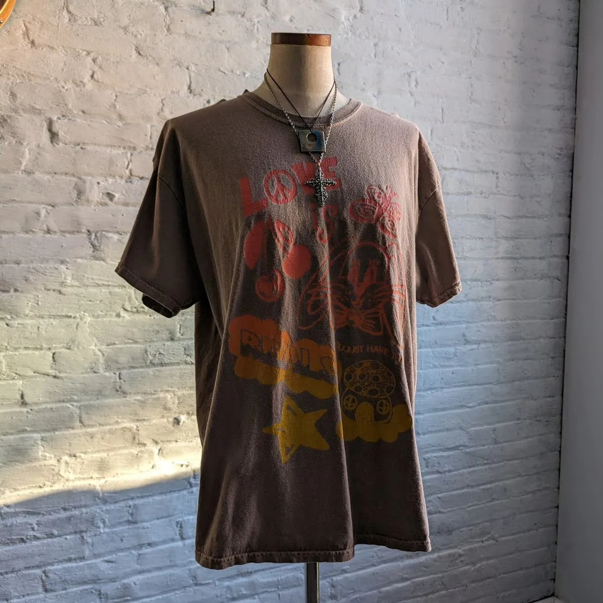 Urban Outfitters Groovy Graphic Tee Retro 70s Oversize Grunge Psychedelic Tshirt