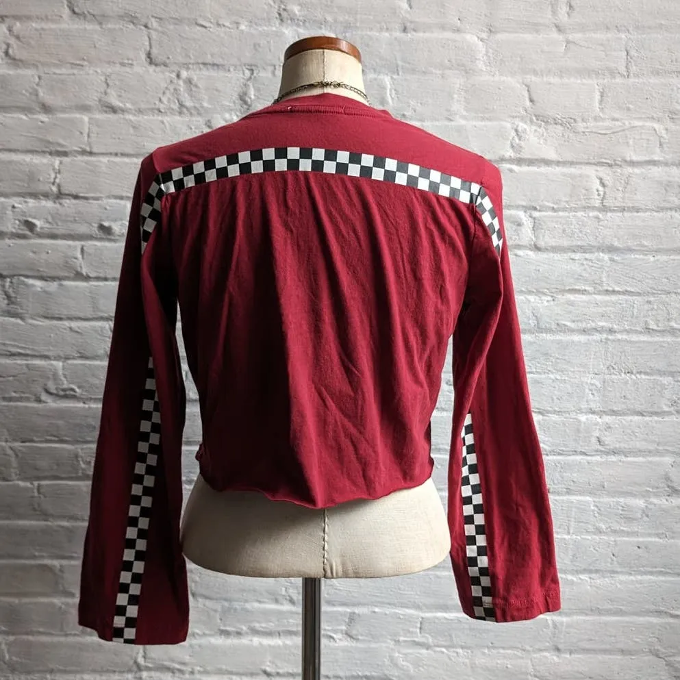 Vans Retro Minimalist Red Skater Crop Top Checkered Stripes Graphic Spellout Tee