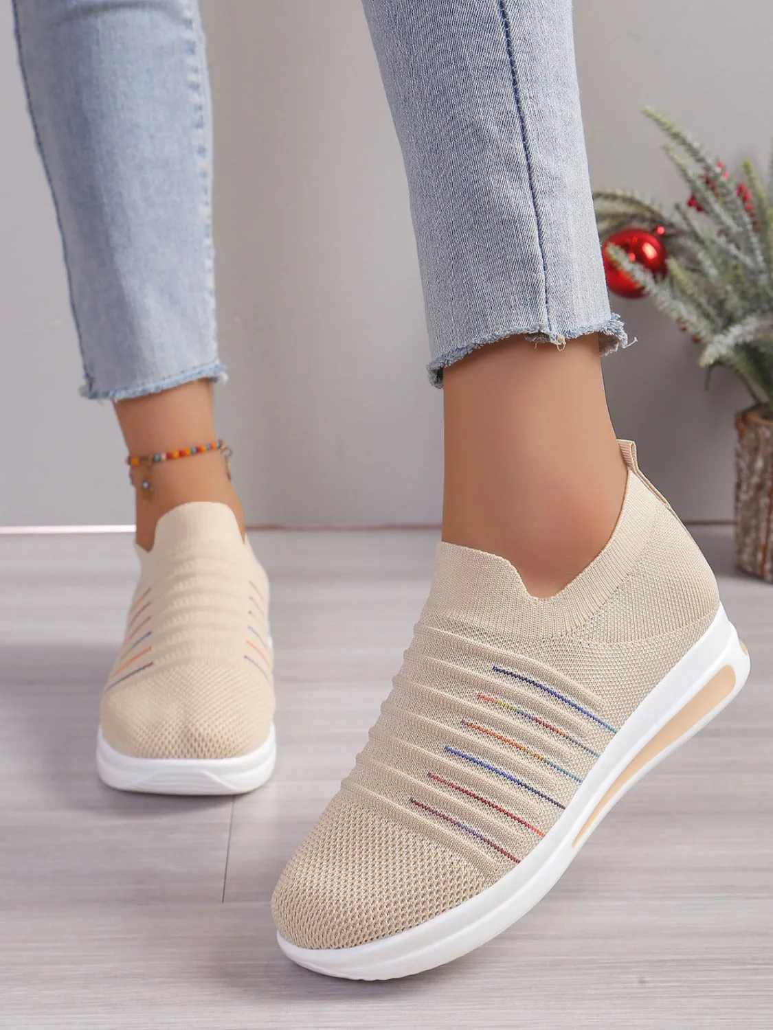 Women's Breathable Mesh Wedge Sneakers