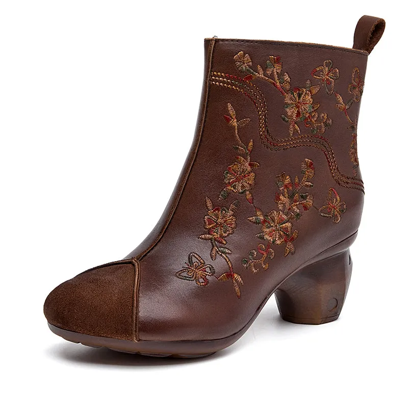 Women's Genuine Leather Short Boots Round Toe Boots With Embroidery Flowers in Coffee